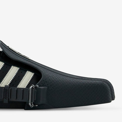 Avavav x Women's Superfinger Superstar Core Black | Cream White | Core Black