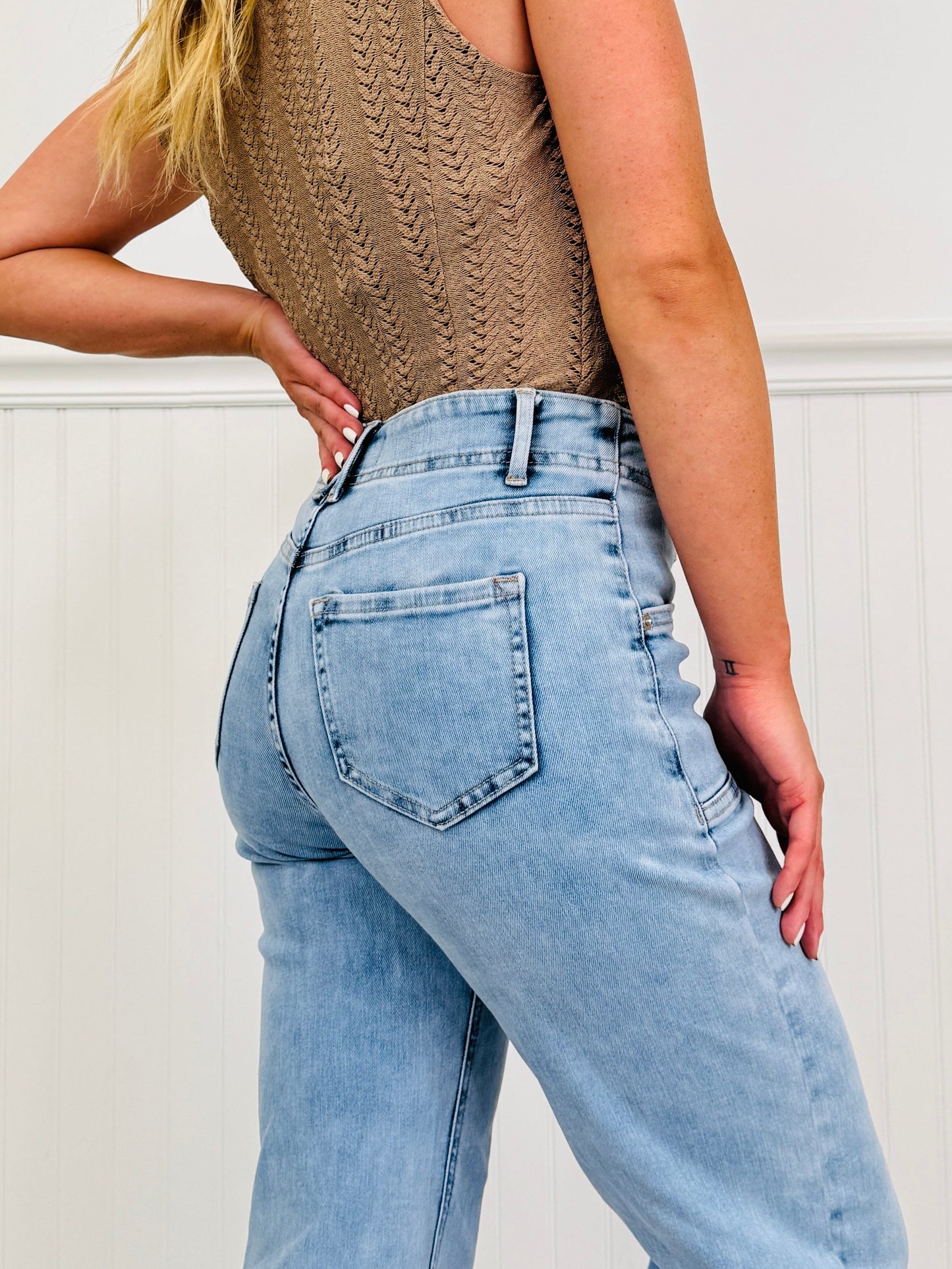 Summer Mood Cropped Wide Leg Jeans