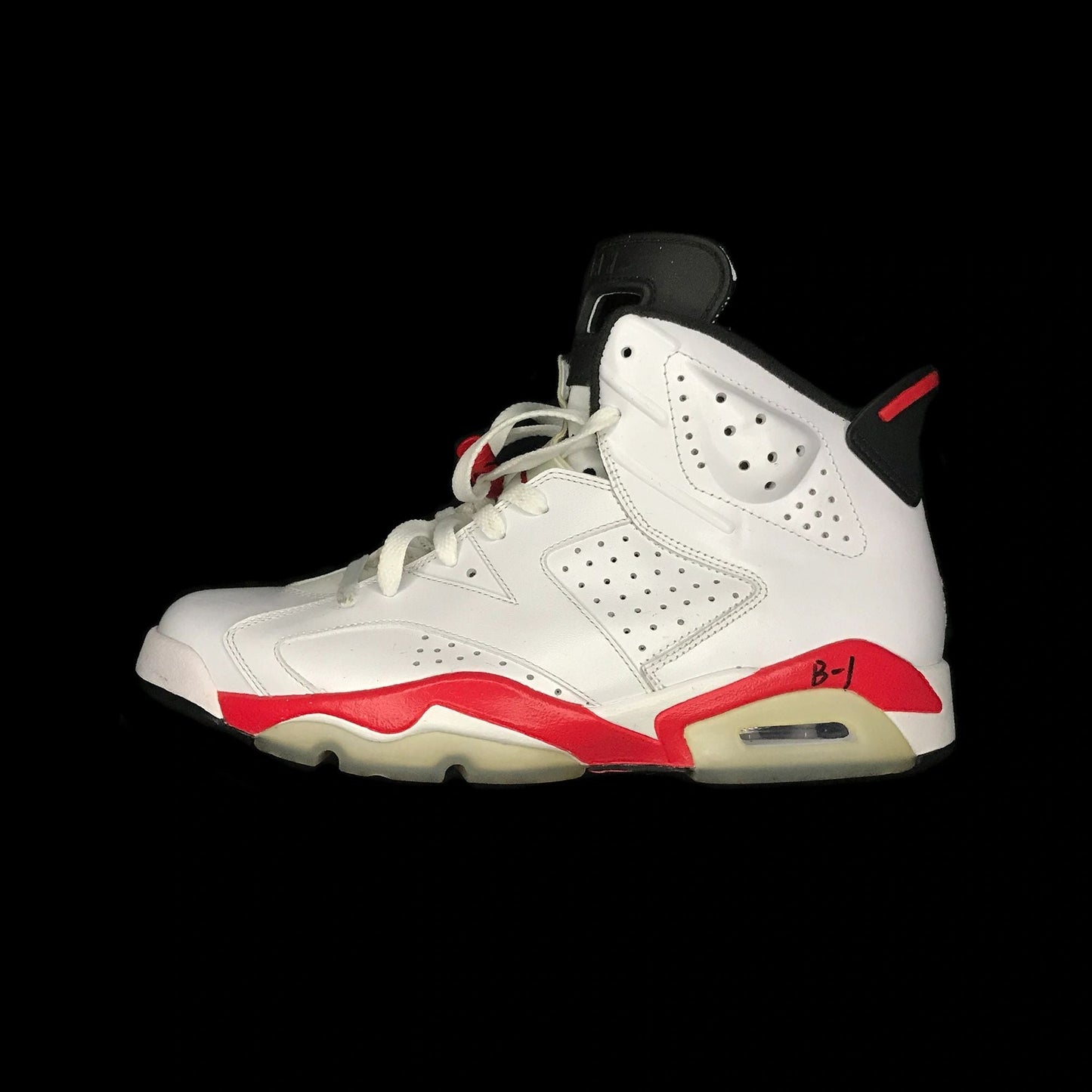 Nike Air Jordan 6 VI Retro Sample Red / Infrared Display Shoe Size 9