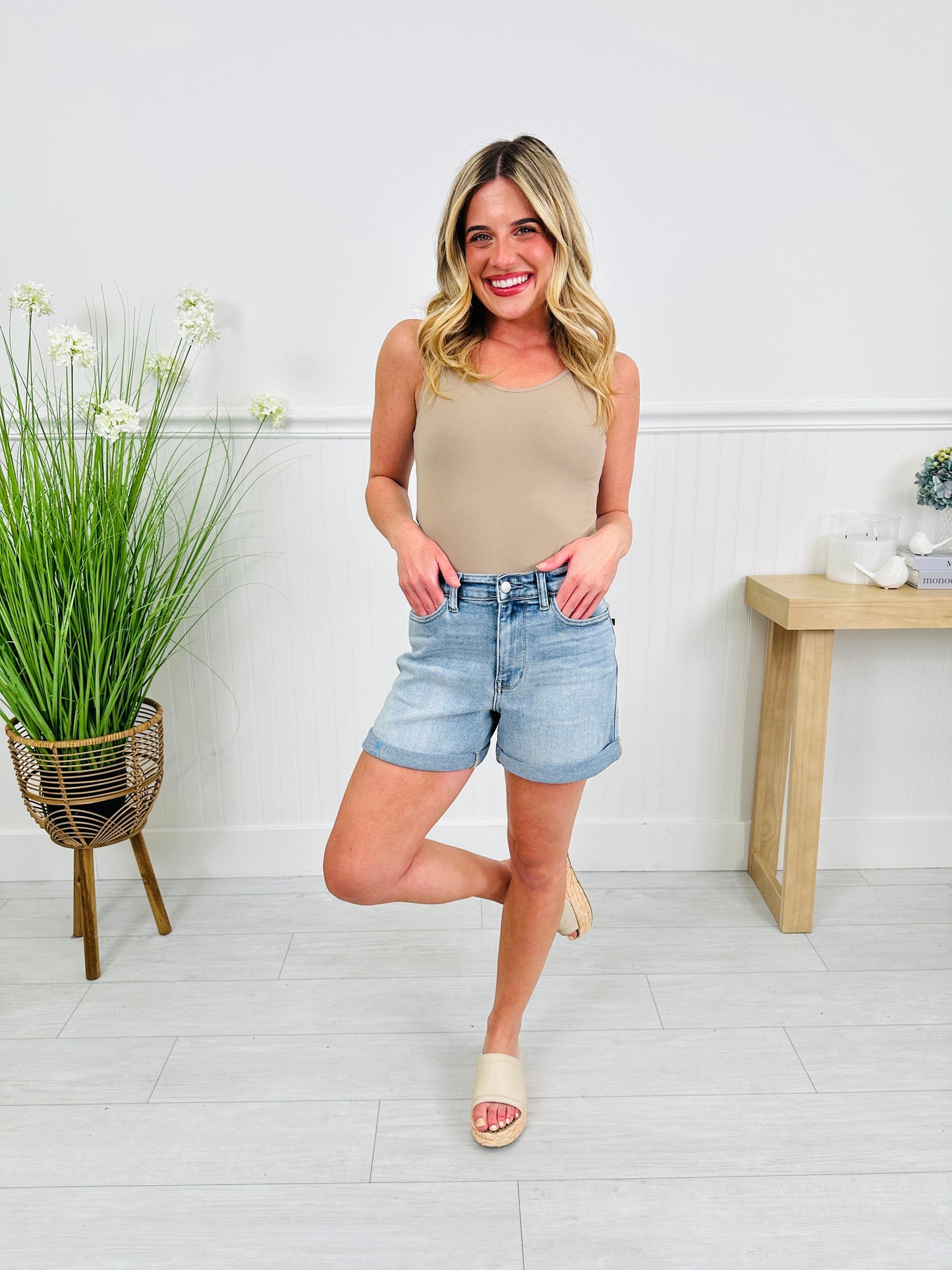 Best Selling Reversible Long Shapewear Tank Top In Multiple Colors