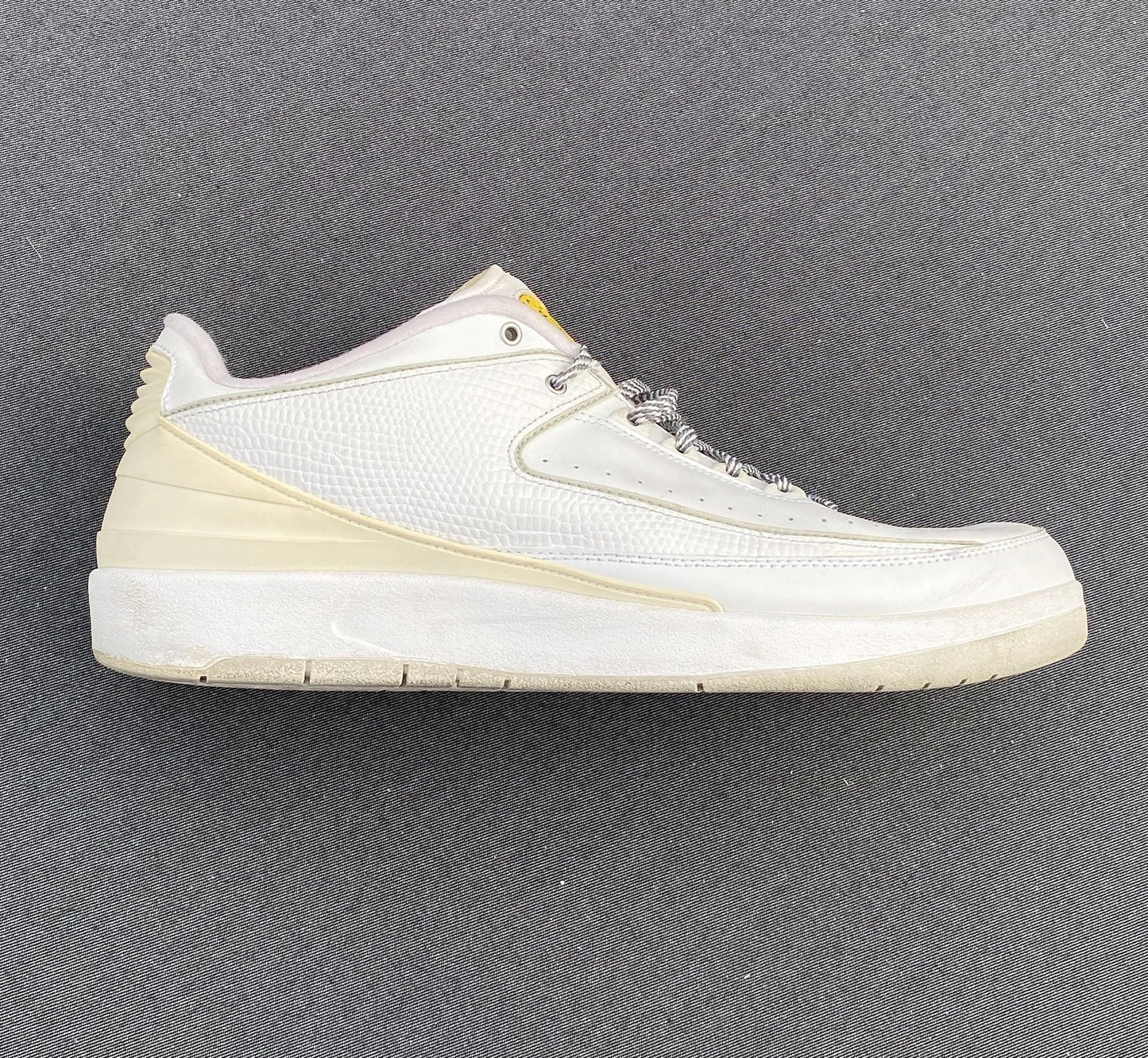 Nike Air Jordan 2 Low Retro 2005 Size 13
