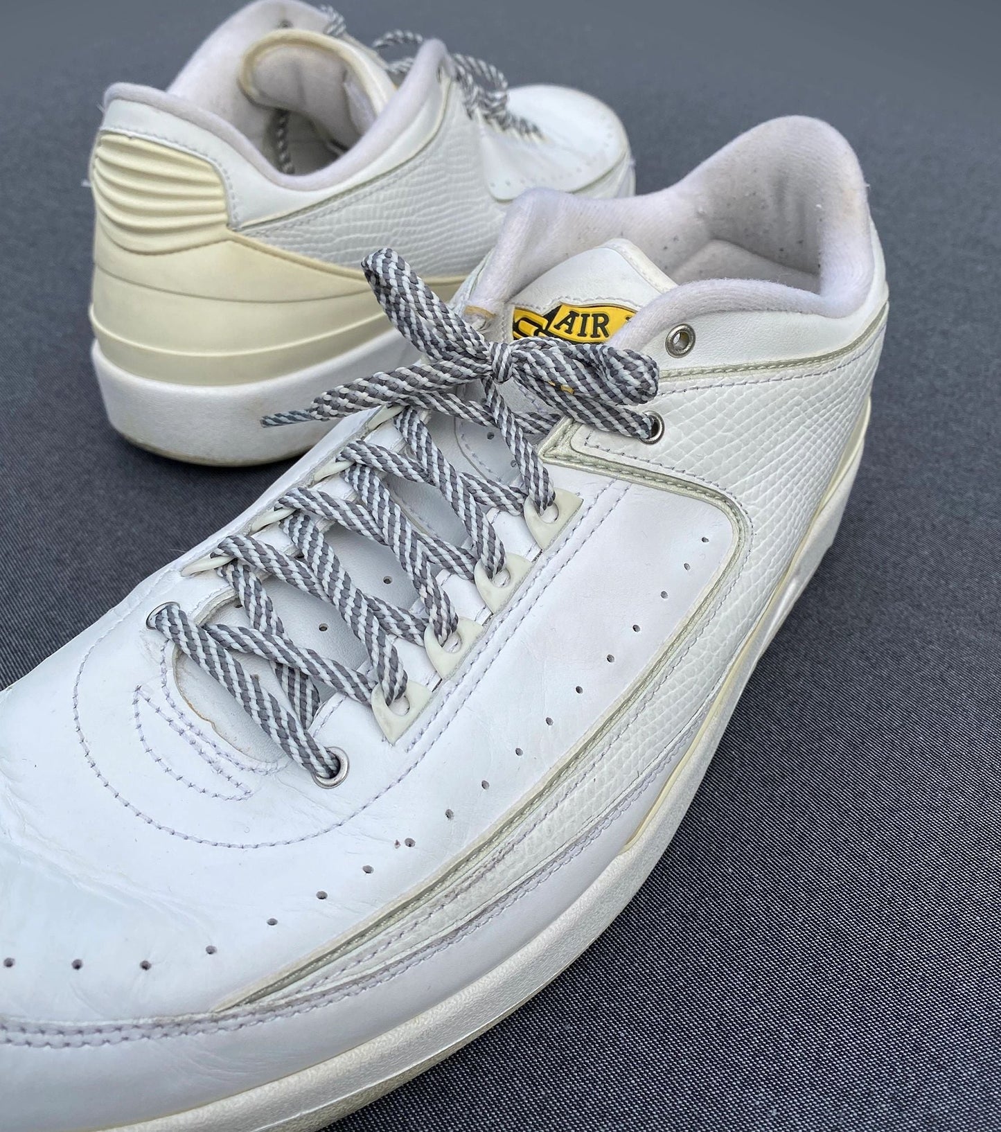 Nike Air Jordan 2 Low Retro 2005 Size 13