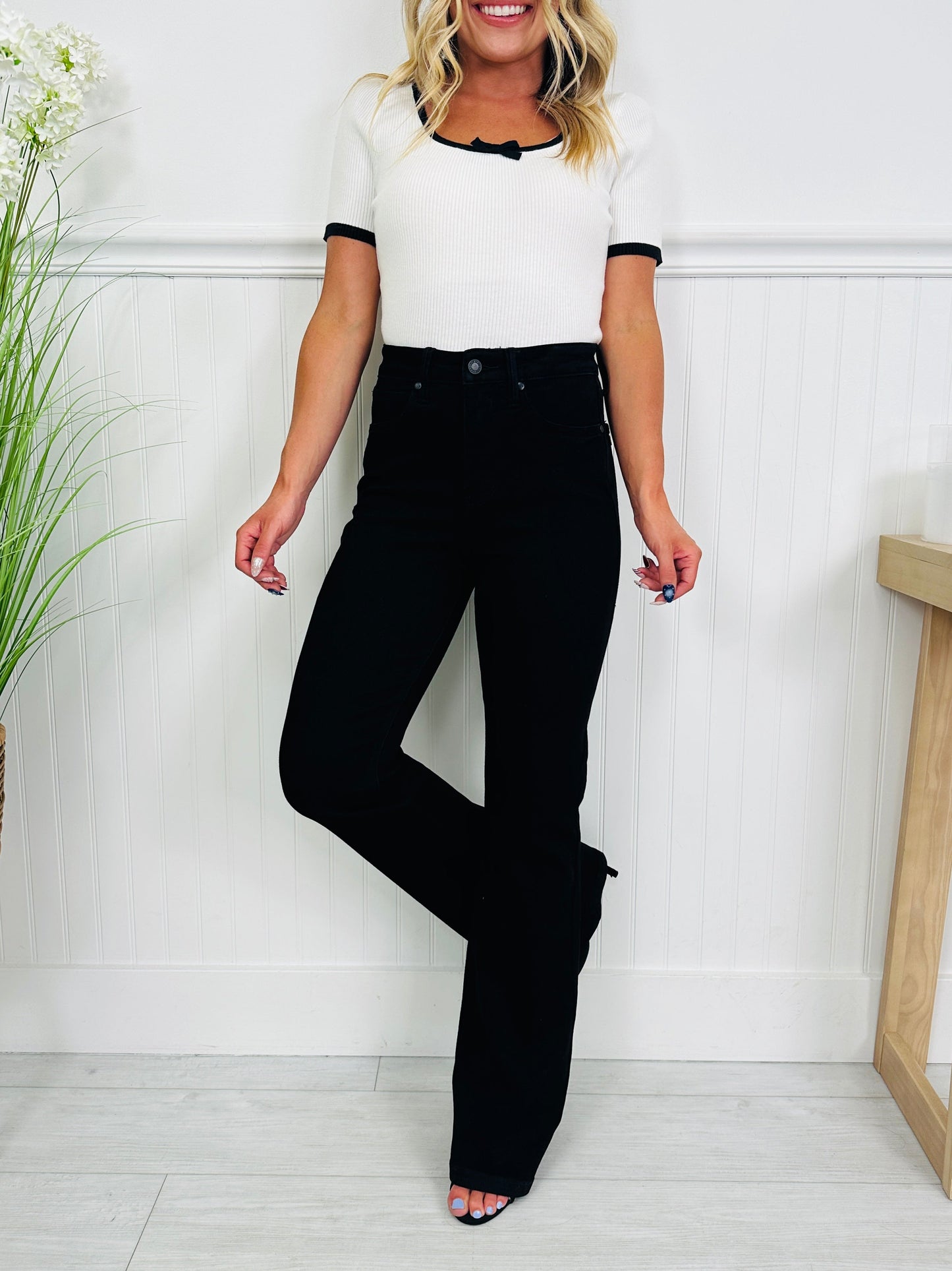 Judy Blue Power Move Tummy Control Bootcut Jeans In Regular And Petite