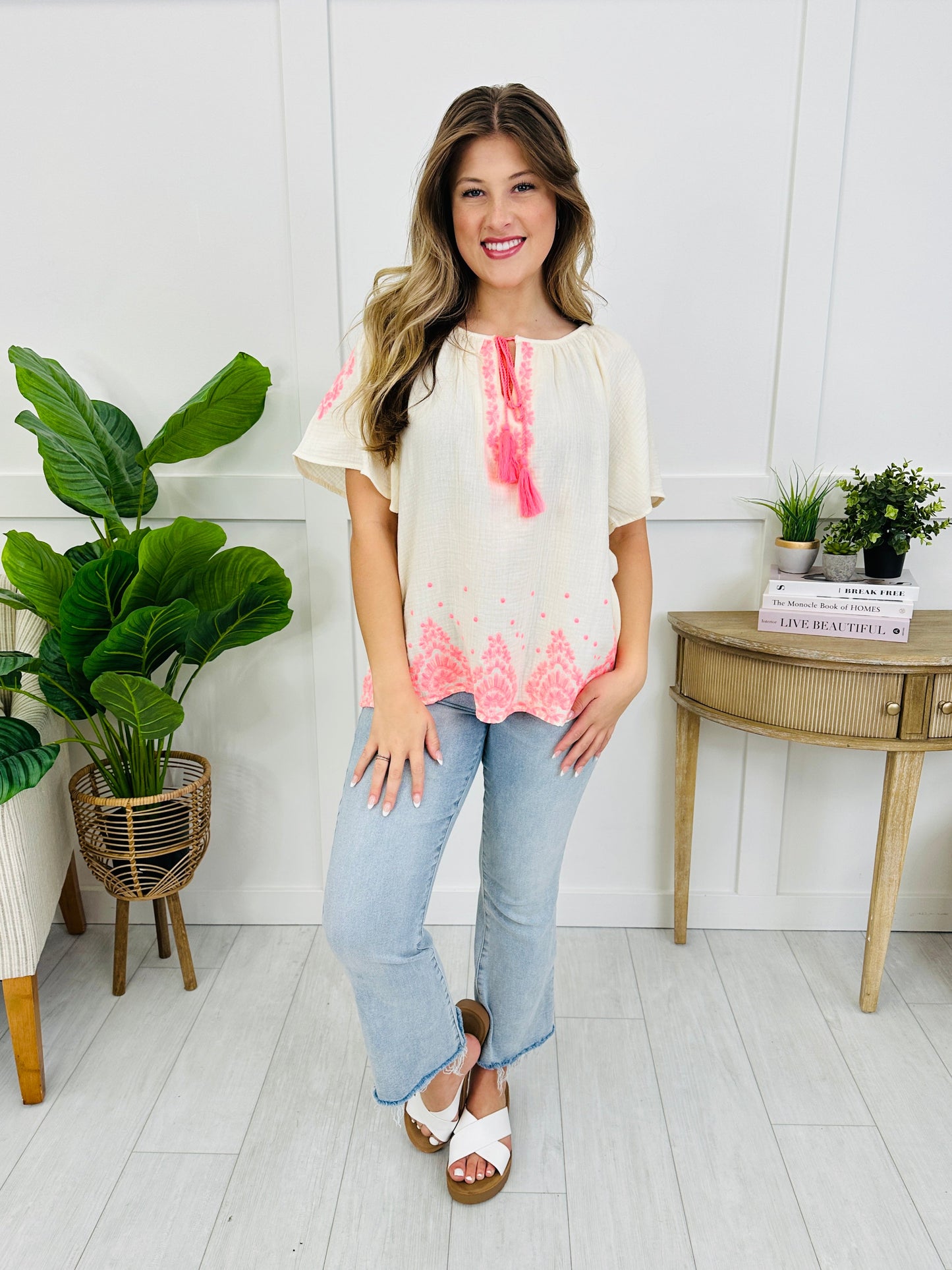 Sunkissed Stitches Top In Off White