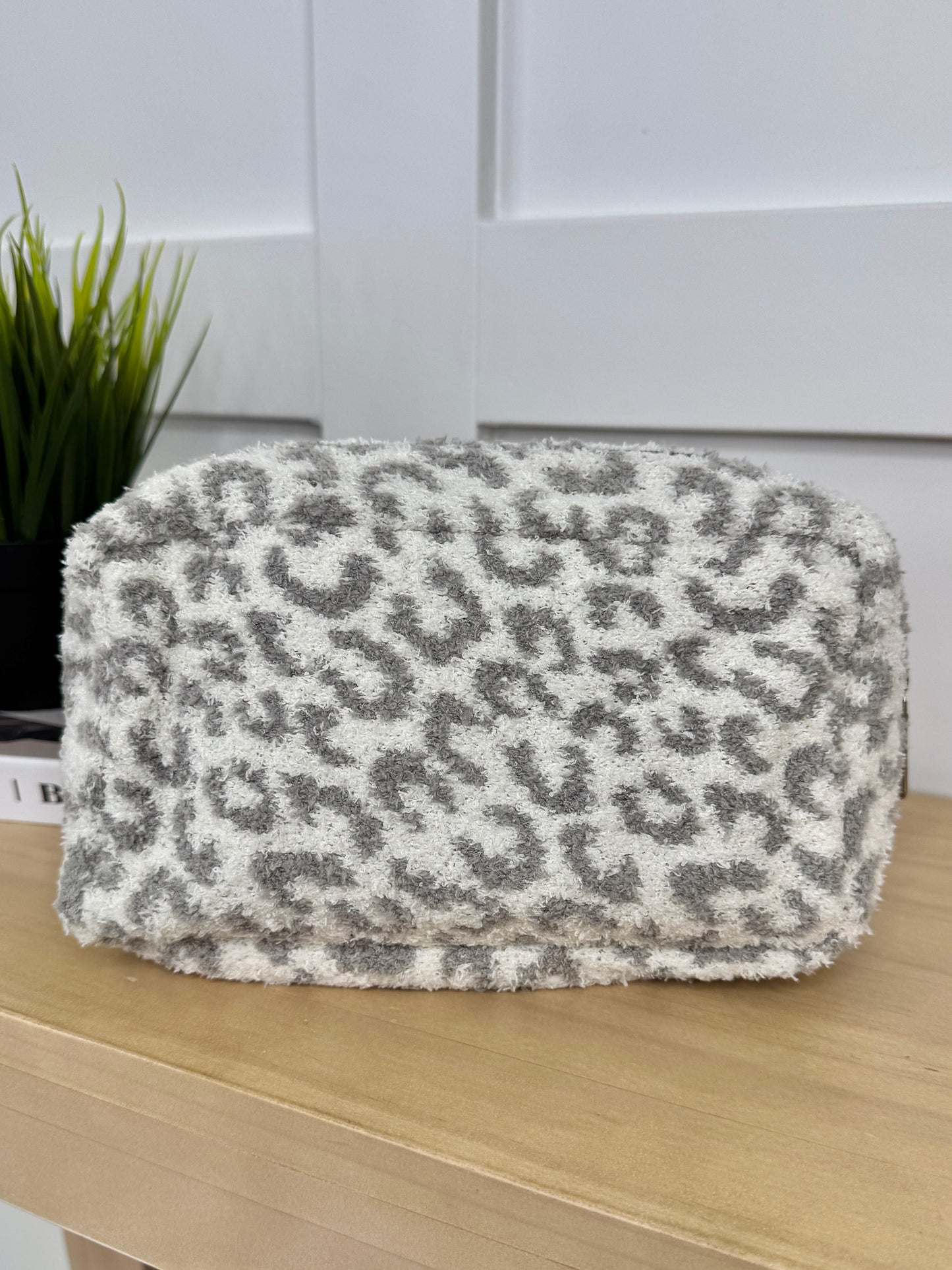 Spot On Journey Large Travel Pouch in Multiple Colors