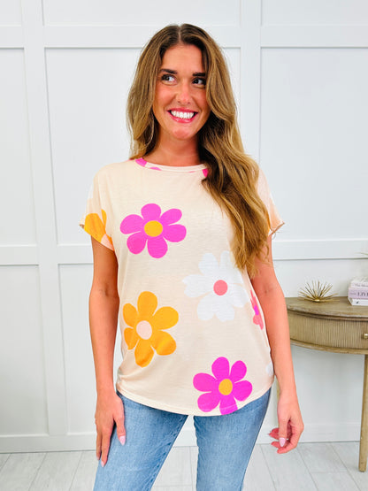 The Retro Petal Tee In Beige