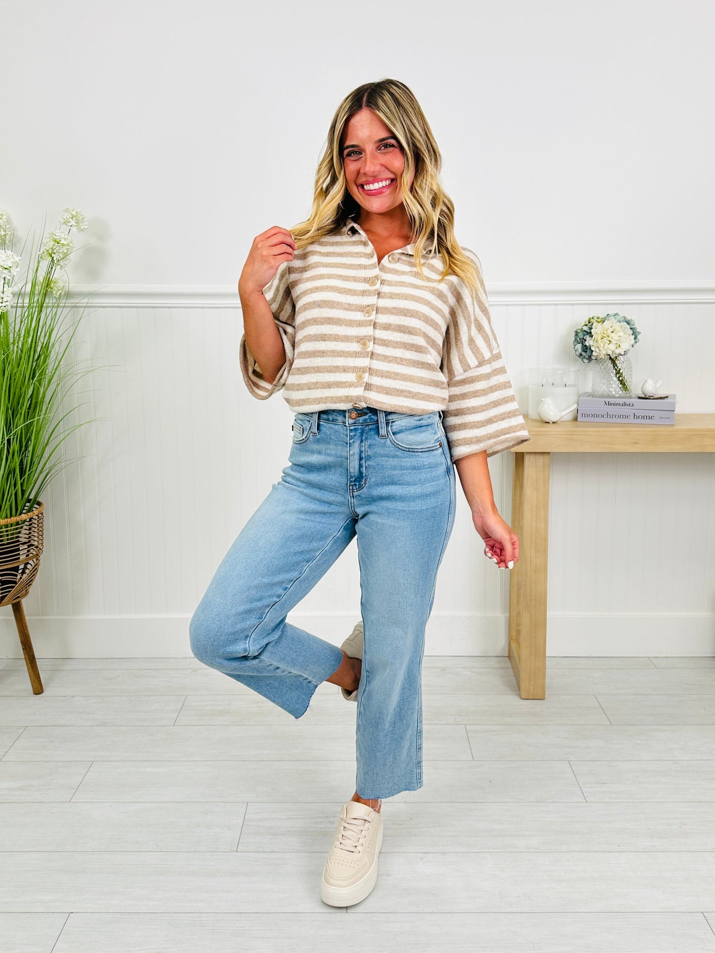 Judy Blue Feel Good Fit Ankle Straight Jeans
