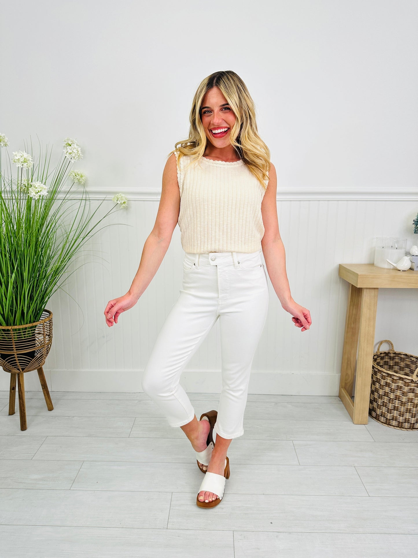 Judy Blue Signs of Spring Tummy Control Capris