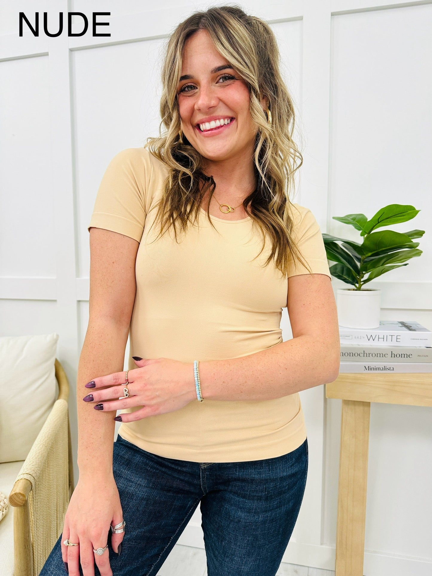 Seamless Reversible V Neck Shapewear Top In Multiple Colors