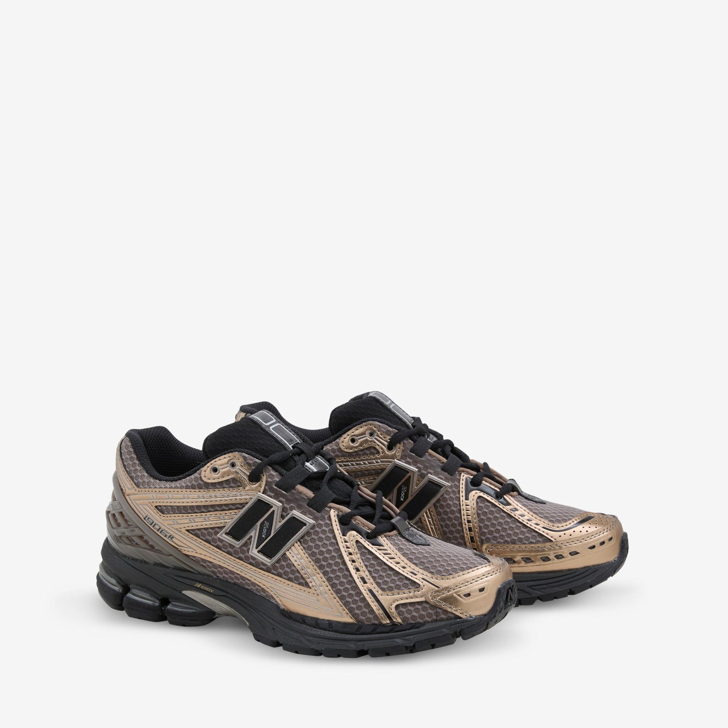 1906R Mushroom | Black | Black Metallic