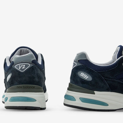 Made in UK 991v2 Dark Navy | Smoked Pearl | Silver